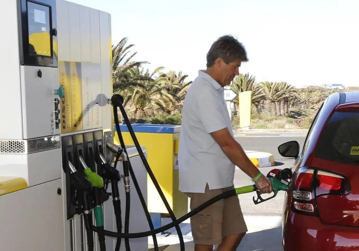 El consumo de derivados del petróleo en 2023, el sexto más alto del milenio