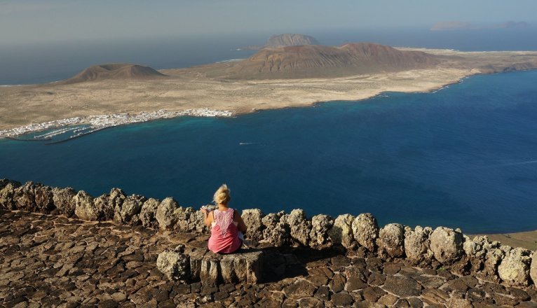Los turistas gastaron en Lanzarote 30 millones menos esta primavera que la anterior
