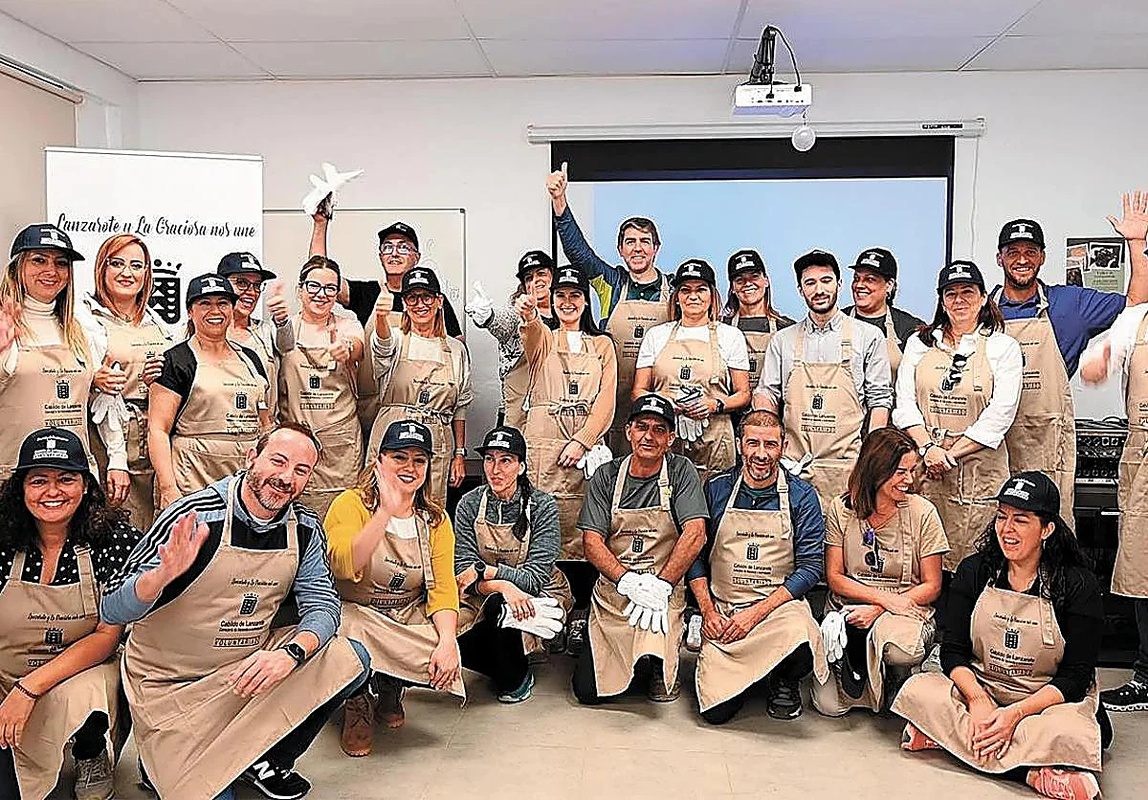 Consistorios y Cabildo, con casi 3.000 trabajadores en plantilla